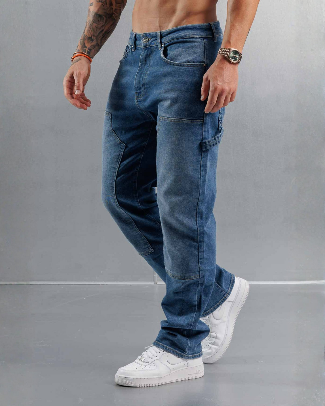 Loose-fitting trousers for men