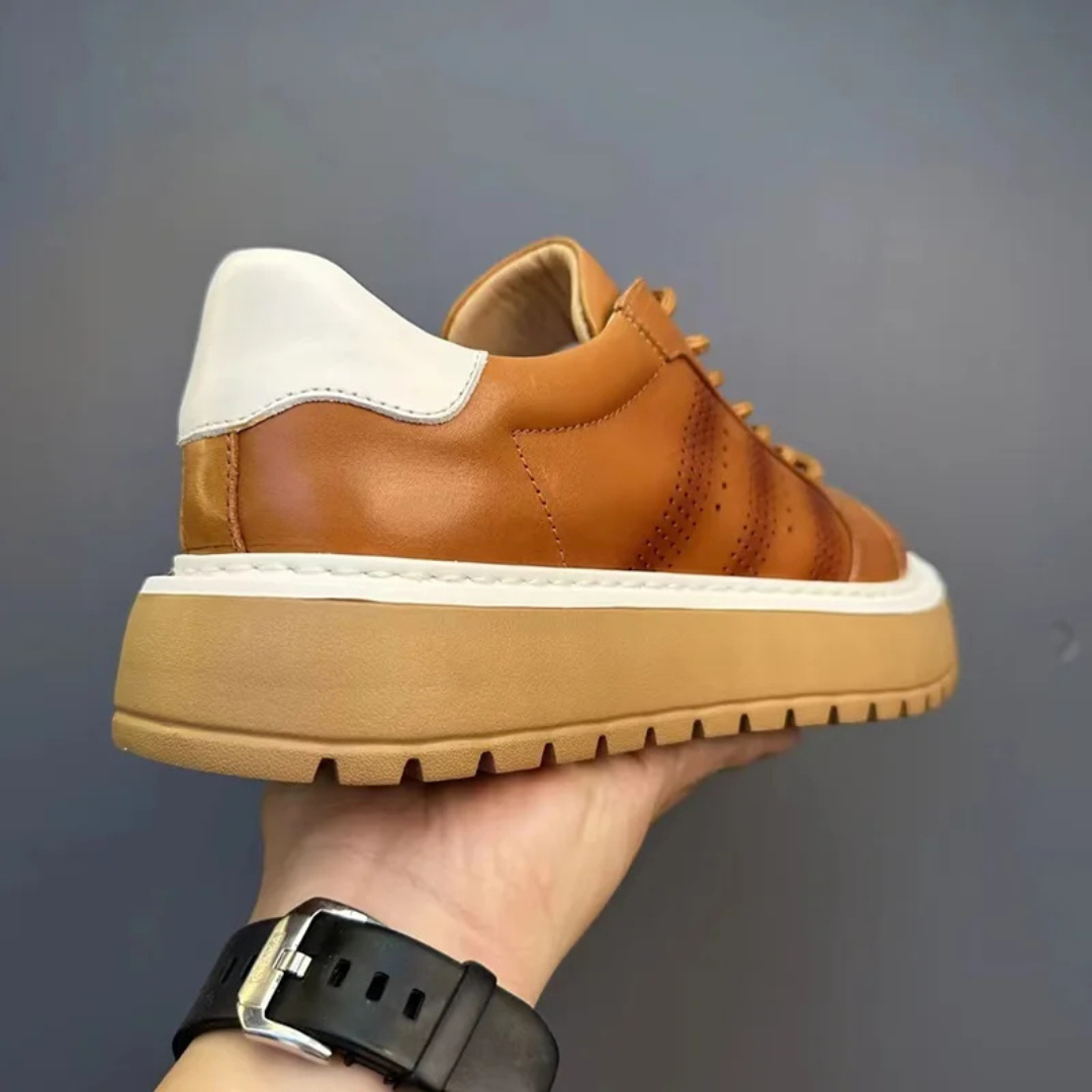 Men's shoes with urban style and ergonomic soles