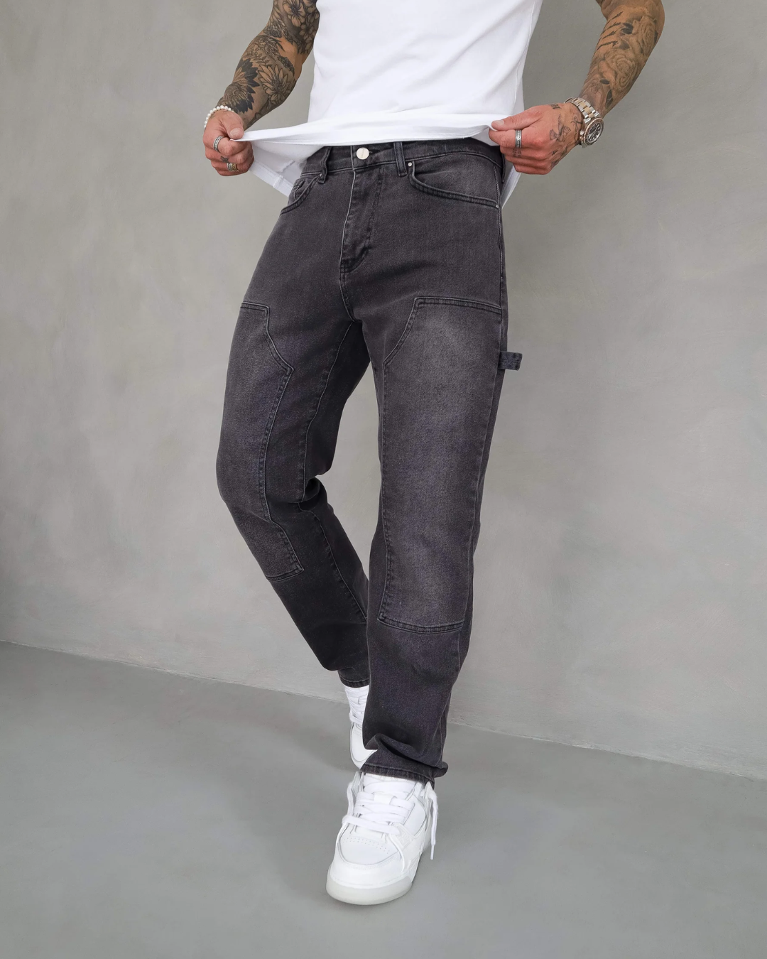 Loose-fitting trousers for men