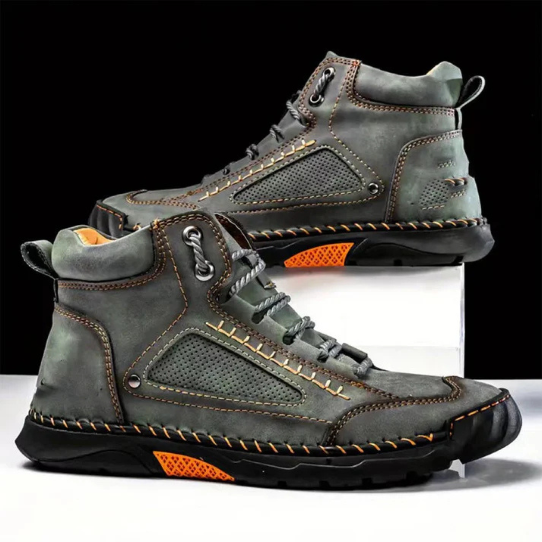 Ergonomic stitched leather boots for men