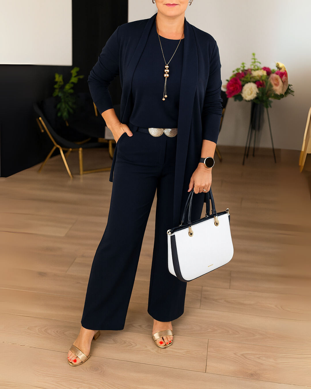 Elegant and versatile 3-piece set for women