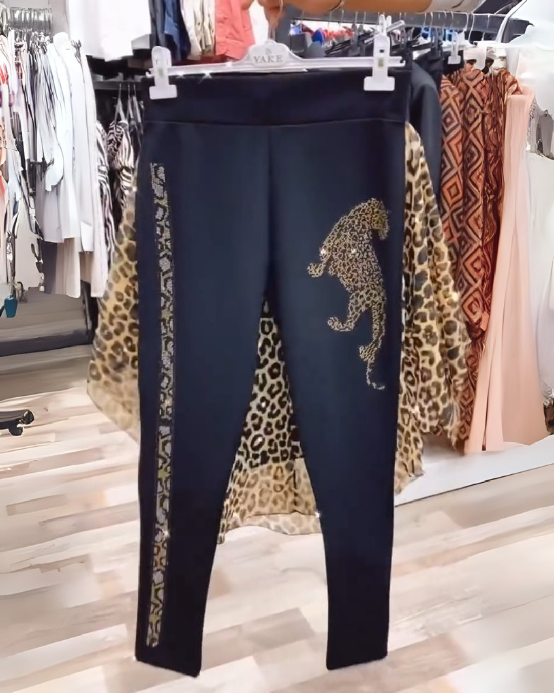 Two-piece set with leopard print