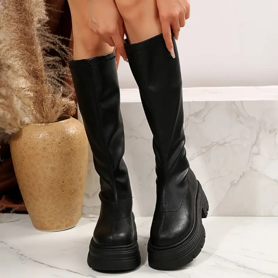 High boots with adjustable fastening and ergonomic high sole for women