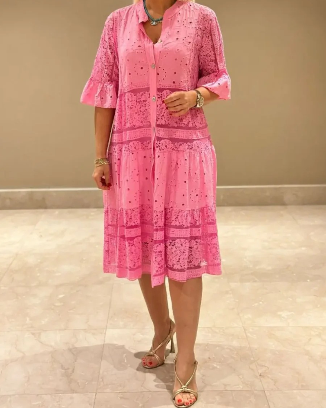 Lace dress with sleeves and front buttons