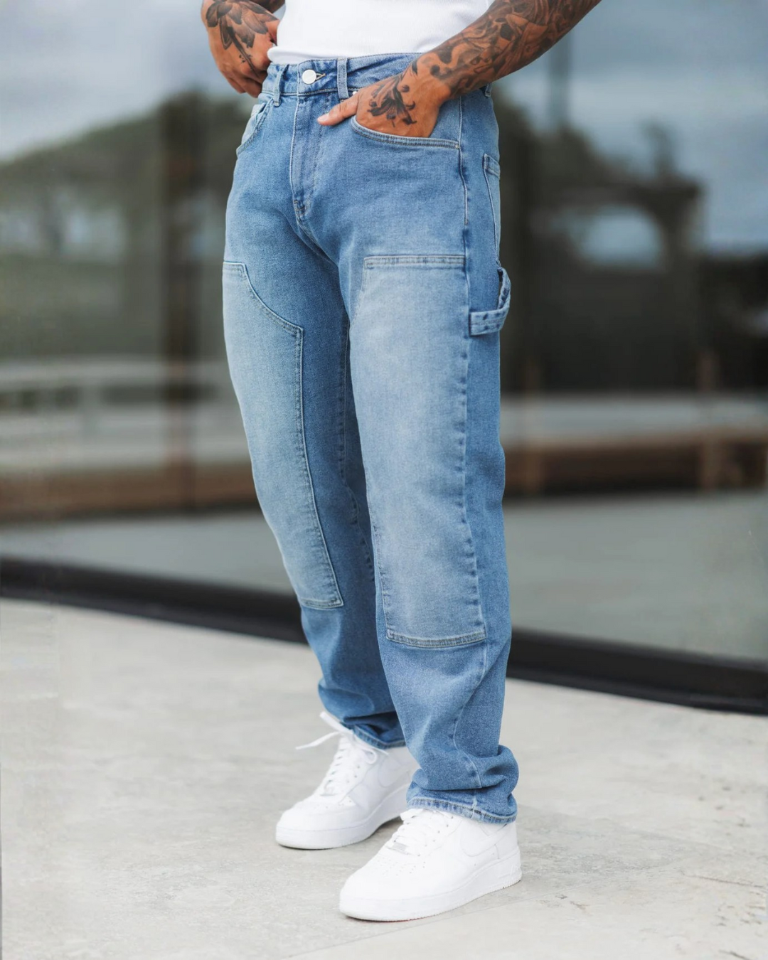 Loose-fitting trousers for men