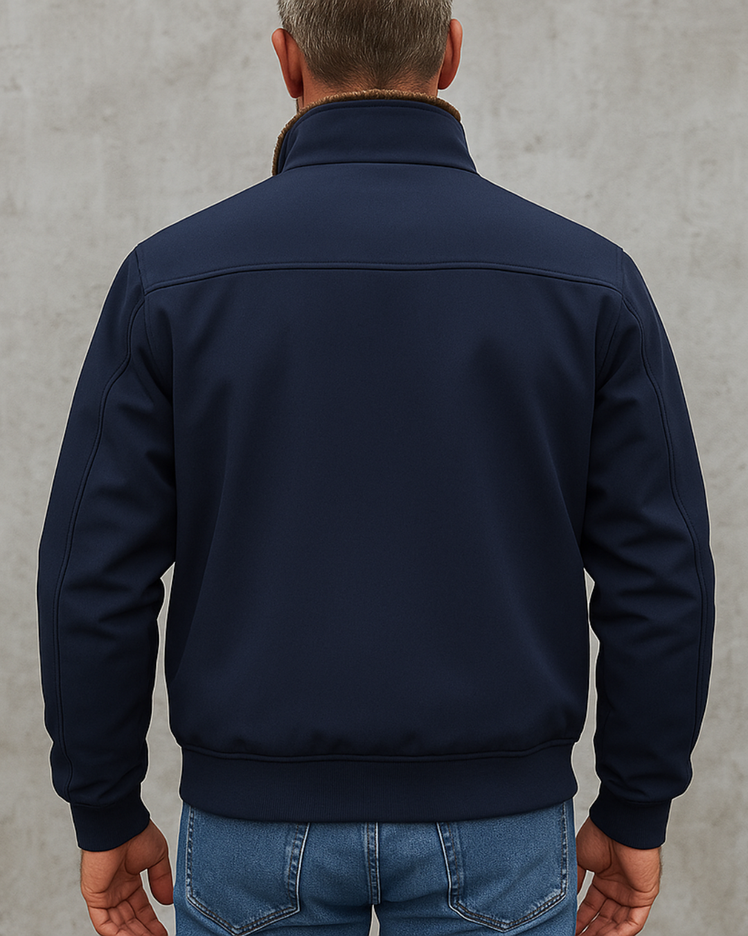 Wrinkle-resistant jacket with soft inner lining for men
