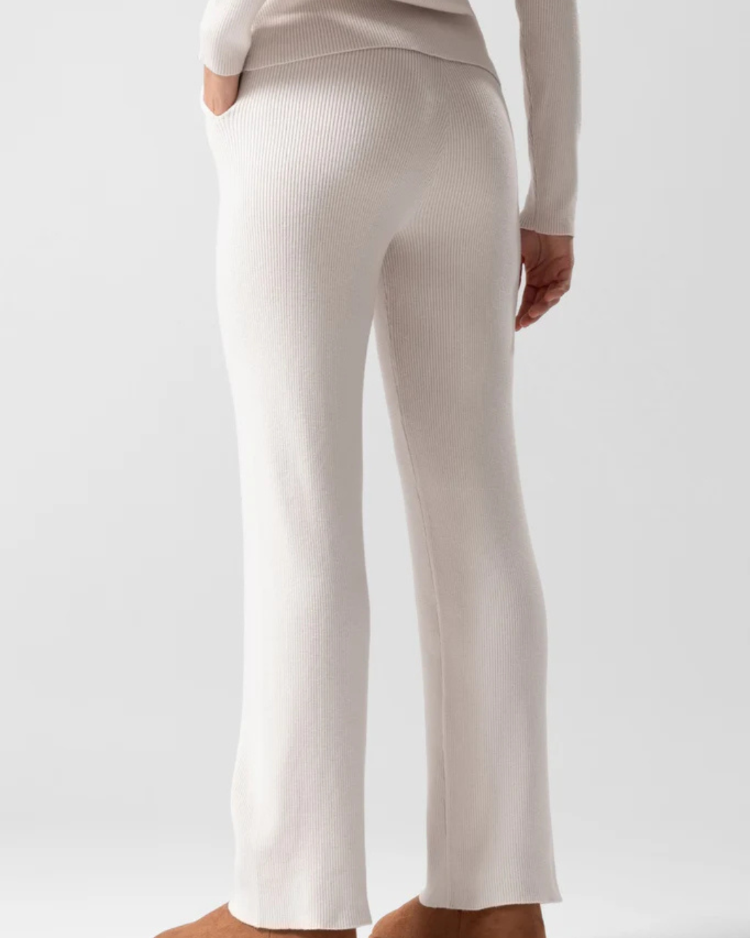 Two-Piece Ribbed Knit Cardigan and Pants Set for Style and Comfort