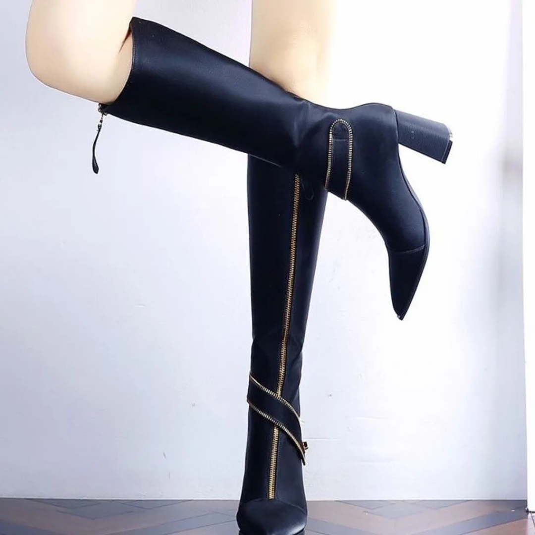Women's high leather boots with front zip and thick heel