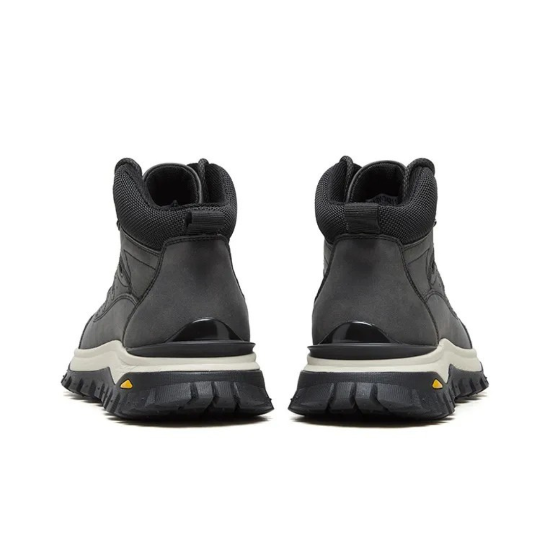 Men's hiking boots with ergonomic soles