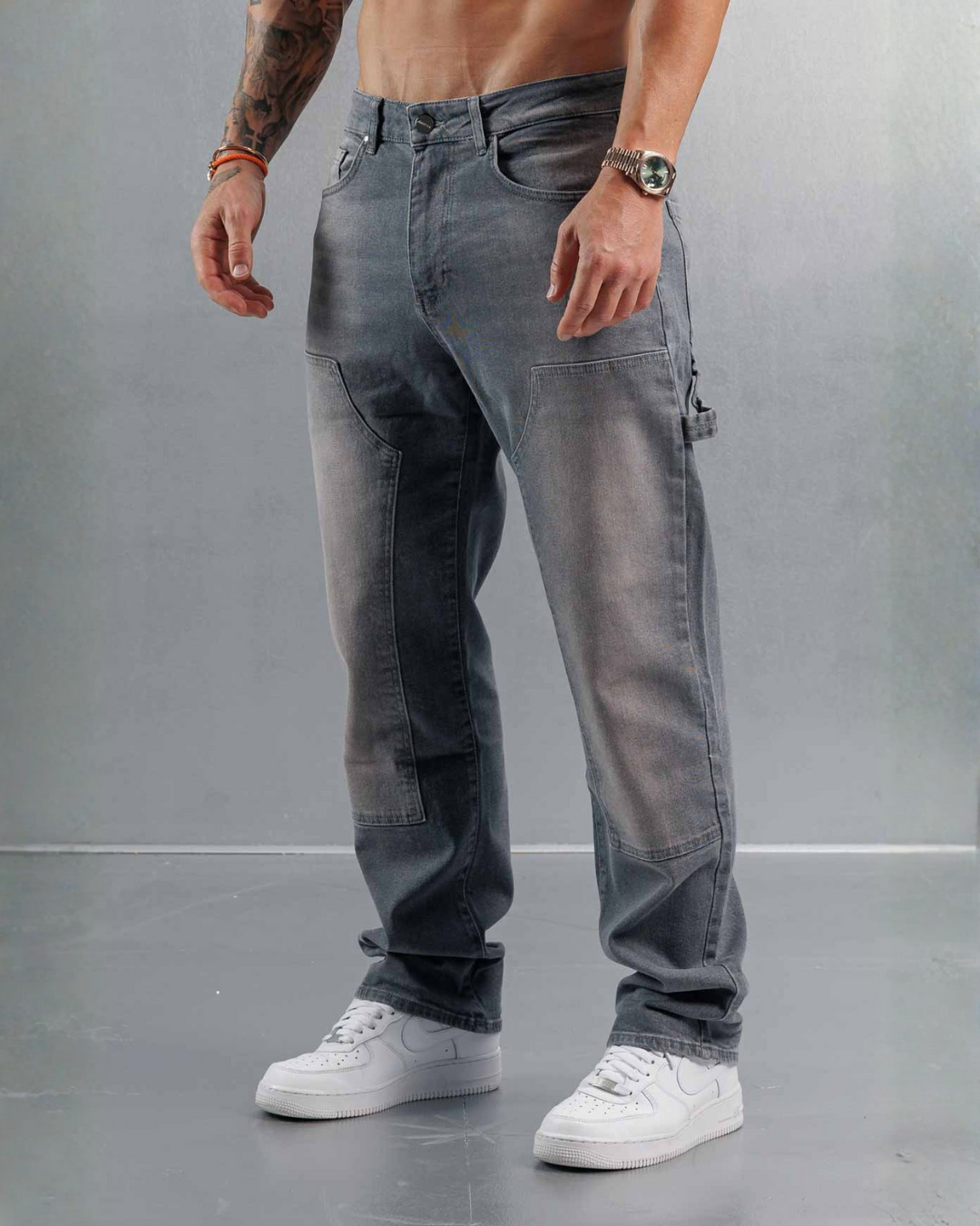 Loose-fitting trousers for men