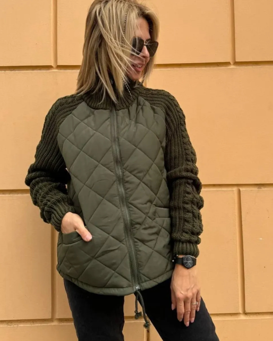 Casual long-sleeved coat with zip fastening for women